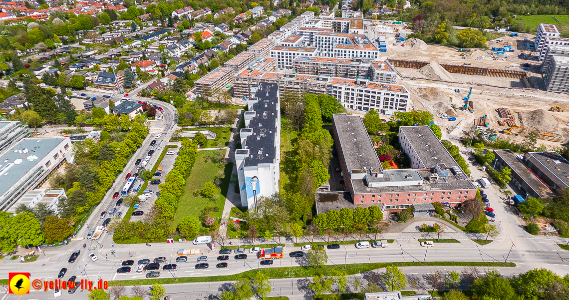 04.05.2023 - Luftbilder vom Alexisqaurtier und Pandion Verde in Neuperlach